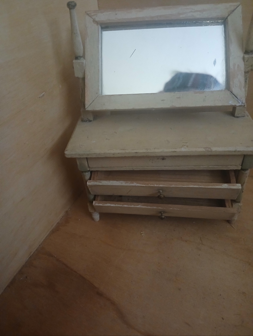 Vintage Miniature Bedroom Set Dresser Mirror Chair Nightstand - Picture 3 of 8